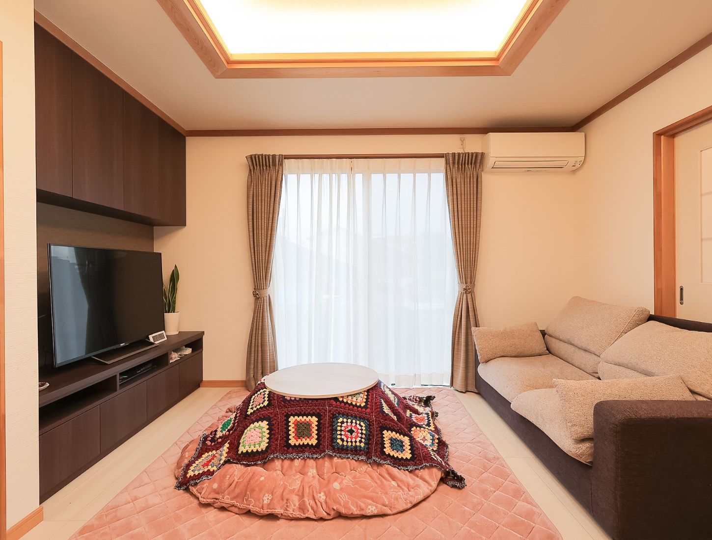 明るいリビング空間の施工事例